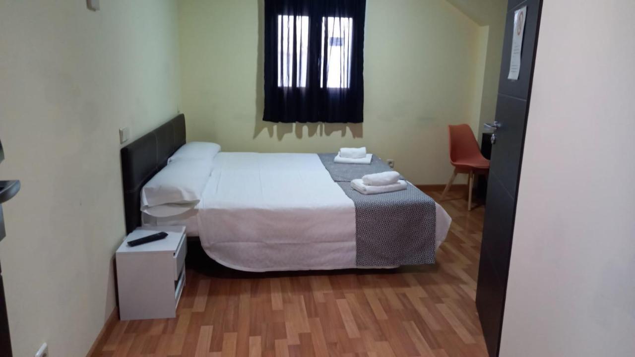 Las Olivas- Borox Aparthotel Seseña Nuevo Екстериор снимка