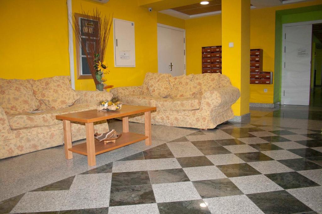Las Olivas- Borox Aparthotel Seseña Nuevo Екстериор снимка
