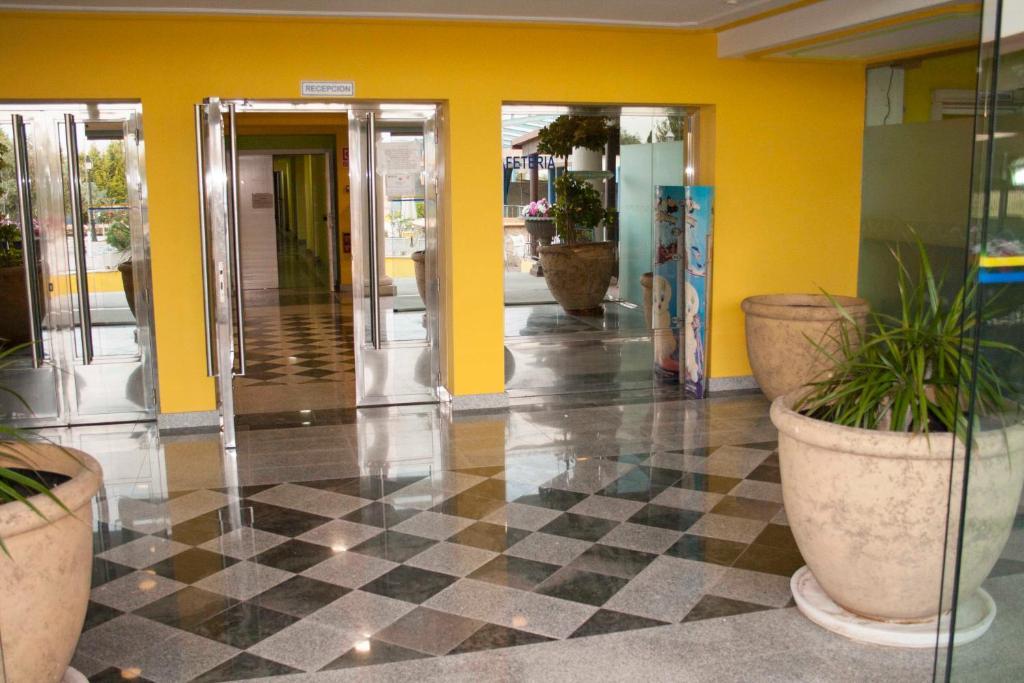 Las Olivas- Borox Aparthotel Seseña Nuevo Екстериор снимка