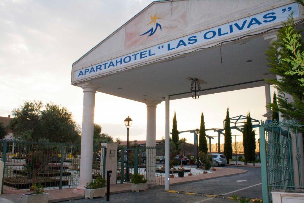 Las Olivas- Borox Aparthotel Seseña Nuevo Екстериор снимка